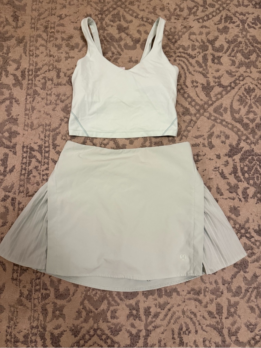 lululemon athletica Light Mint Crop Tank with Matching Pleated-Side Skirt
